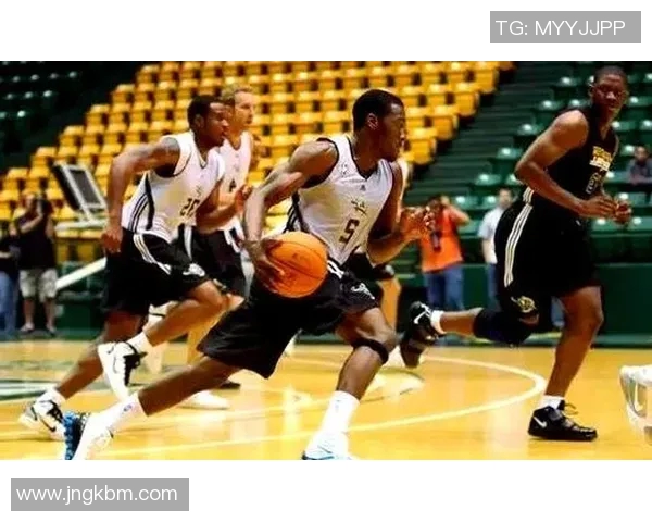 南京篮球队的速度之道：如何在比赛中提升快攻效率与战术灵活性