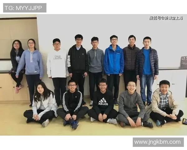 李强独家分享羽毛球技巧与经验助你提升竞技水平与乐趣 李强独家分享羽毛球技巧与经验助你提升竞技水平与乐趣